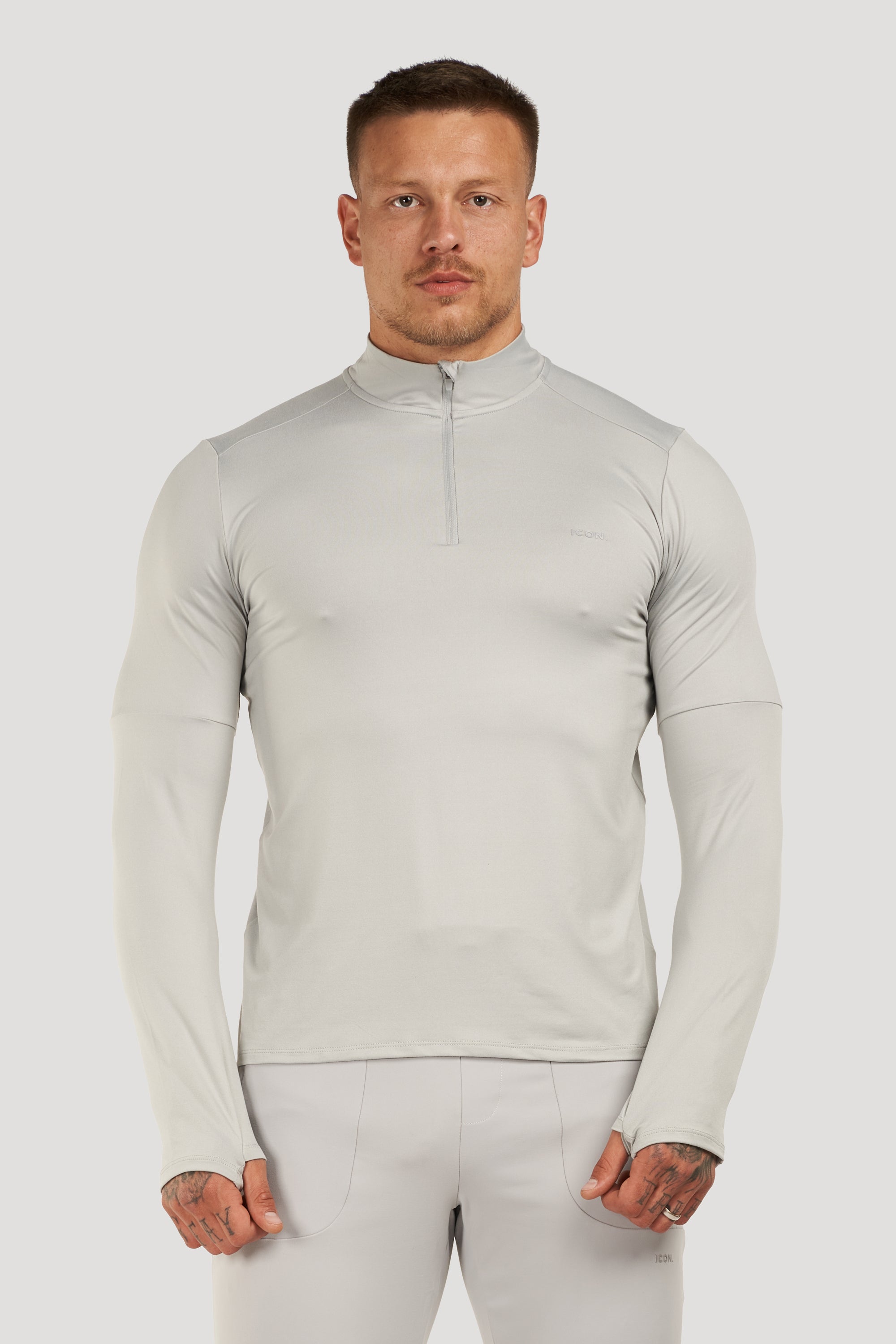 THE ICON ACTIVE HALF ZIP