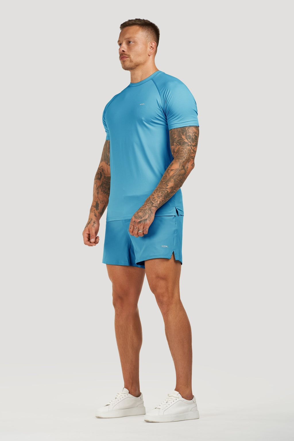 THE ICON ACTIVE T-SHIRT