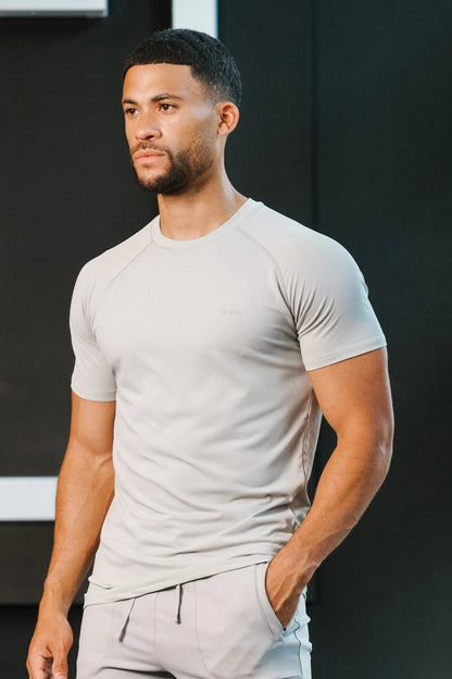 THE ICON ACTIVE T-SHIRT
